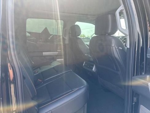 Used 2025 Ford F250 Lariat w/ Lariat Ultimate Package AWD/4WD image 18