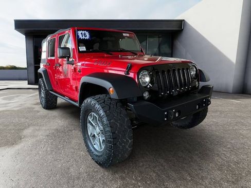 Used 2016 Jeep Wrangler Unlimited Sport image 5