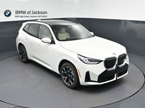 New 2026 BMW X3 xDrive30 w/ M Sport Package AWD/4WD image 1