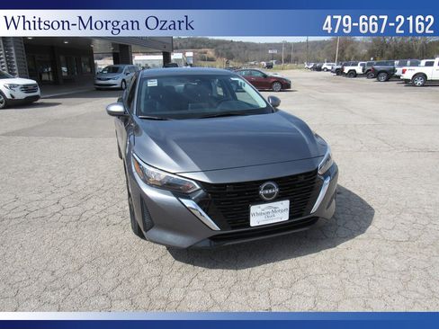 Used 2025 Nissan Sentra SV w/ Trunk Package FWD image 20