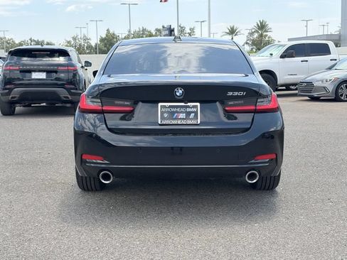 Used 2023 BMW 330i Sedan w/ Premium Package RWD image 7