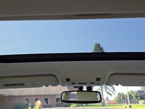 Used 2013 Lexus ES 350 w/ Premium Pkg FWD image 21