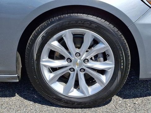 Used 2024 Chevrolet Malibu LT FWD image 8