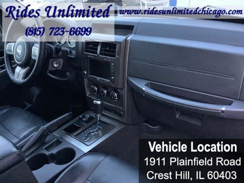 Used 2012 Jeep Liberty Limited Jet w/ Comfort/Convenience Group image 33