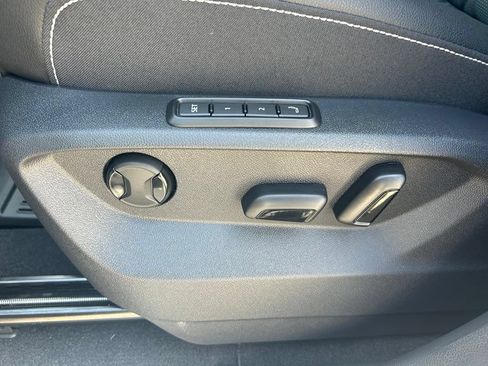 New 2026 Volkswagen Atlas Cross Sport SEL Premium R-Line AWD/4WD image 53