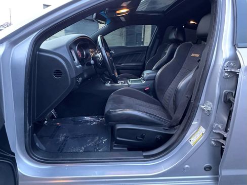 Used 2020 Dodge Charger Scat Pack w/ Dynamics Package image 4