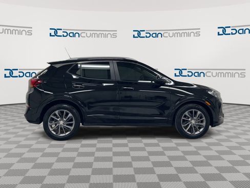 Used 2023 Buick Encore GX Select w/ Sport Touring Package image 9