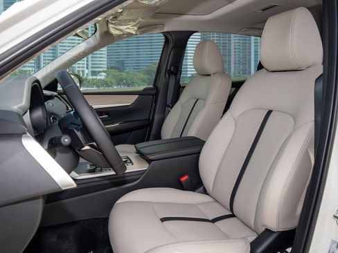 New 2026 MAZDA CX-90 3.3 Turbo w/ Preferred Package image 6