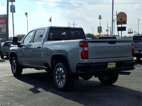 New 2026 Chevrolet Silverado 2500 Custom image 7