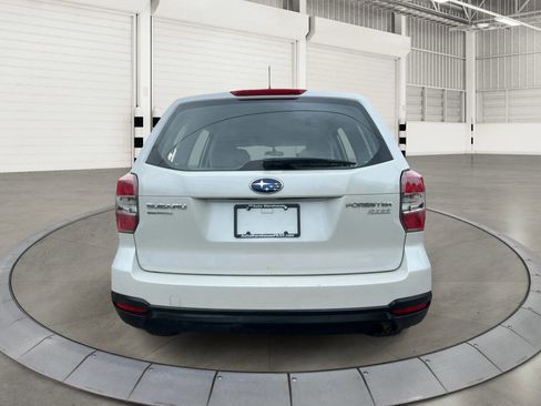 Used 2014 Subaru Forester 2.5i AWD/4WD image 4