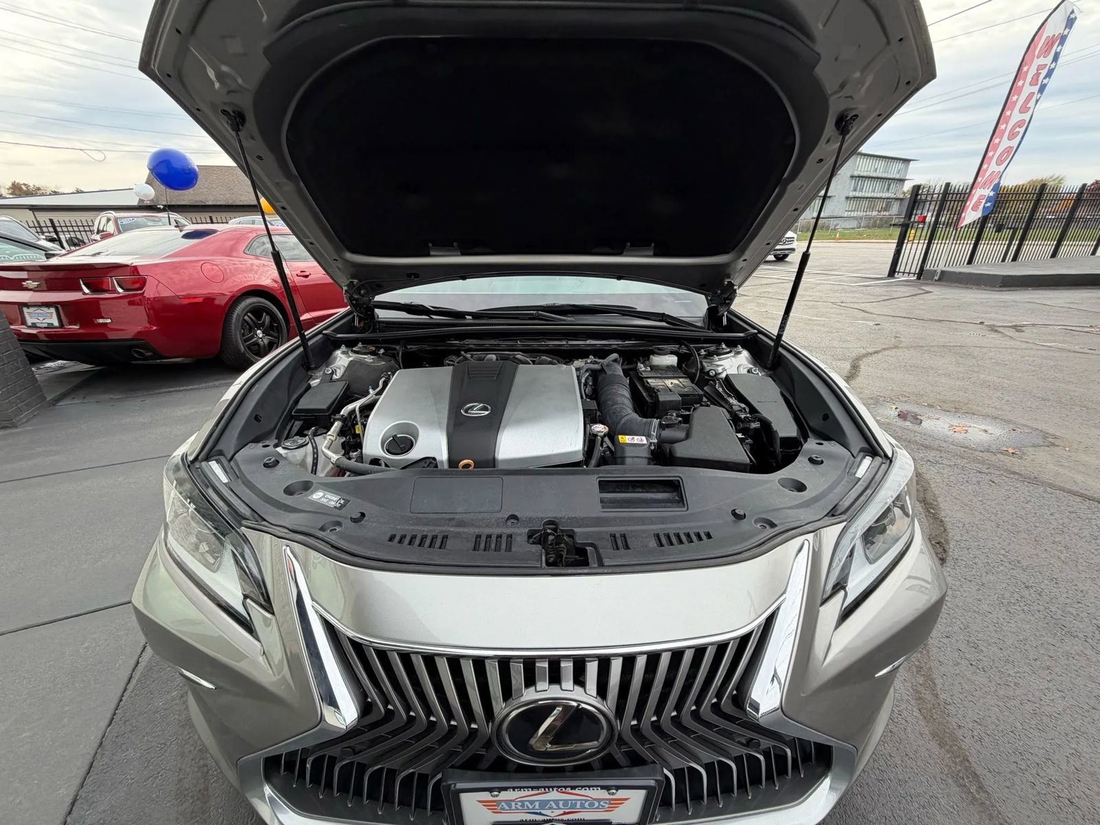 Used 2020 Lexus ES 350 w/ Premium Package FWD image 17