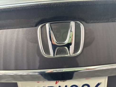 Used 2016 Honda Accord Sport image 13