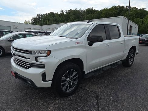 Used 2019 Chevrolet Silverado 1500 RST AWD/4WD image 4