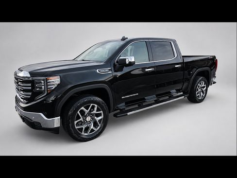 Used 2023 GMC Sierra 1500 SLT w/ SLT Premium Plus Package AWD/4WD image 1