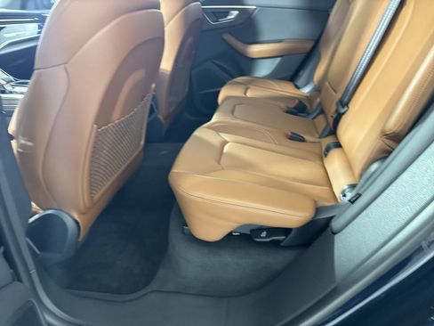 Certified 2025 Audi Q8 Prestige AWD/4WD image 22