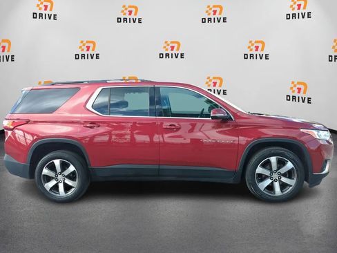 Used 2019 Chevrolet Traverse LT w/ LT Premium Package image 6