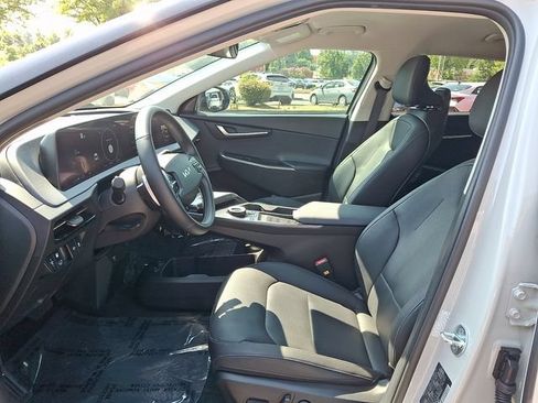 Used 2023 Kia EV6 Wind w/ Wind Technology Package RWD image 13