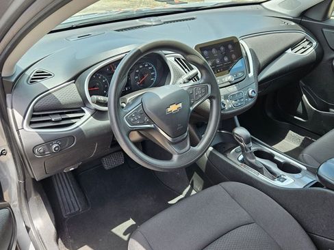 Used 2024 Chevrolet Malibu LT FWD image 10