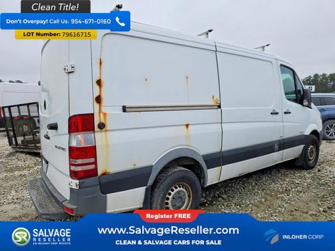 Used 2015 Mercedes-Benz Sprinter 2500 image 4