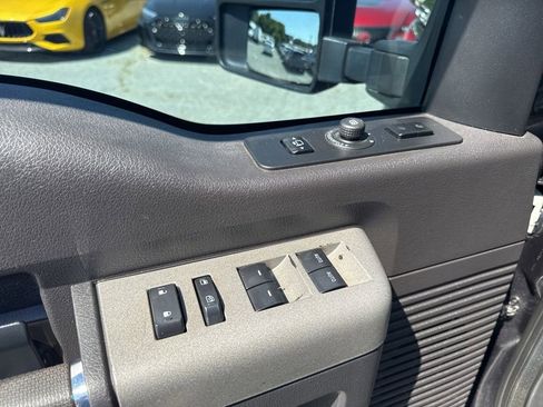 Used 2016 Ford F250 Lariat w/ Chrome Package AWD/4WD image 26