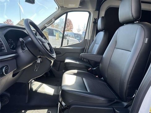 New 2025 Ford Transit 250 148 Medium Roof w/ Load Area Protection Package image 9