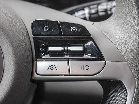 Used 2023 Hyundai Elantra Blue w/ Cargo Package image 28