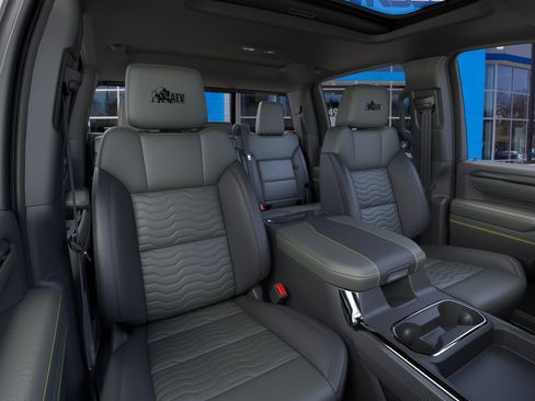 New 2026 Chevrolet Silverado 2500 ZR2 w/ ZR2 Bison Edition AWD/4WD image 18