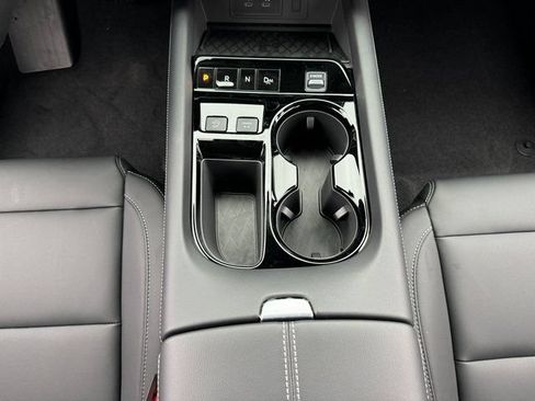 Certified 2025 Nissan Murano SV AWD/4WD image 10