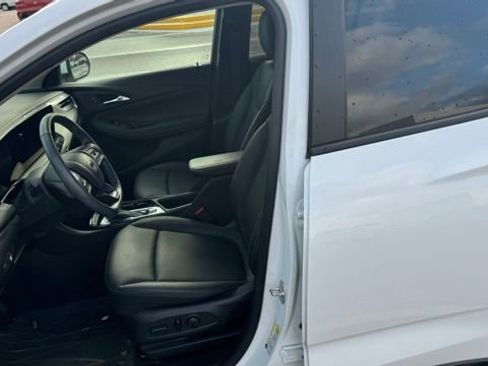 Certified 2024 Buick Encore GX Sport Touring w/ Comfort Package image 15