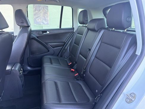 Used 2016 Volkswagen Tiguan SE FWD image 15