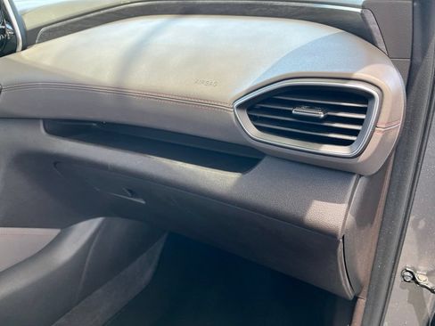 Used 2019 Hyundai Santa Fe FWD image 30