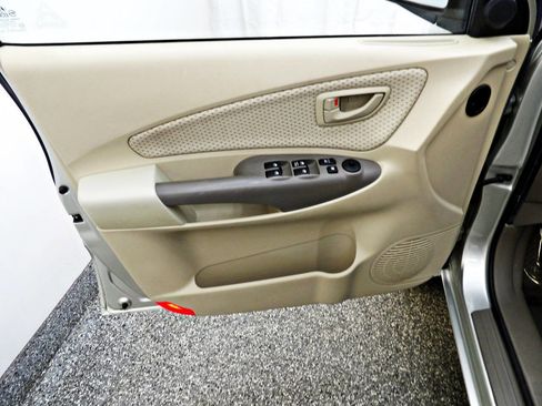 Used 2009 Hyundai Tucson GLS FWD image 7