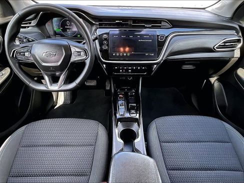 Certified 2023 Chevrolet Bolt EUV LT w/ Driver Confidence Package image 13