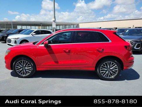 Used 2021 Audi Q3 2.0T Premium Plus AWD/4WD image 3