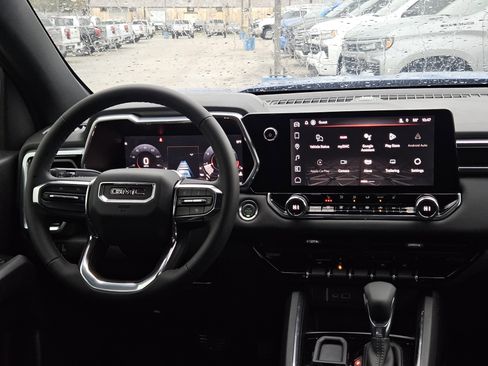 New 2025 GMC Canyon Elevation w/ Convenience Package image 10