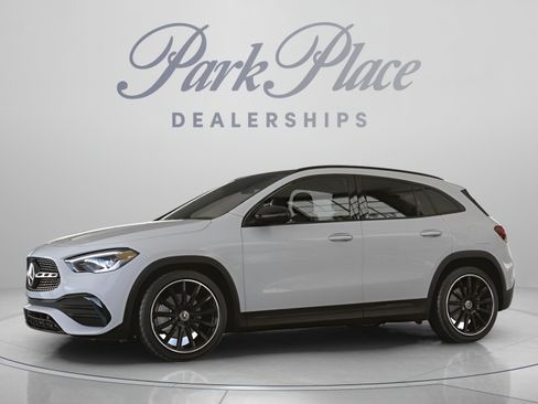 Certified 2023 Mercedes-Benz GLA 250 4MATIC image 3