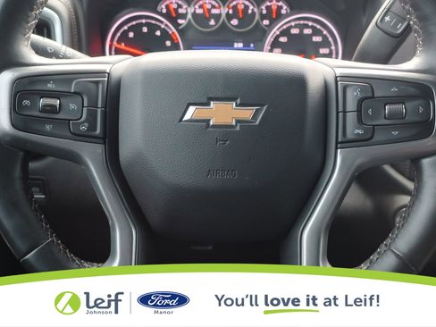 Used 2023 Chevrolet Silverado 2500 LT w/ Convenience Package image 18