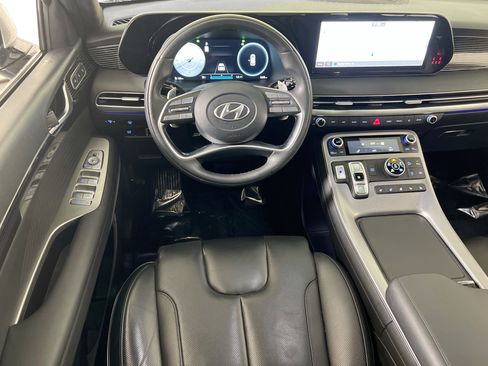 Used 2024 Hyundai Palisade Calligraphy image 23