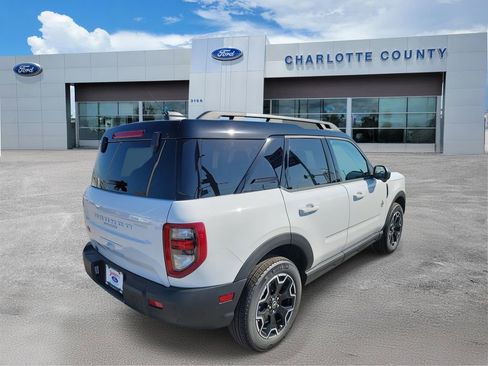 New 2025 Ford Bronco Sport Outer Banks w/ Outer Banks Tech Package+ AWD/4WD image 4