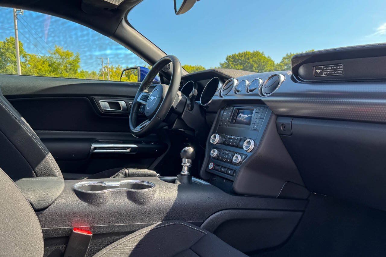 Used 2020 Ford Mustang GT w/ GT Performance Package RWD image 18