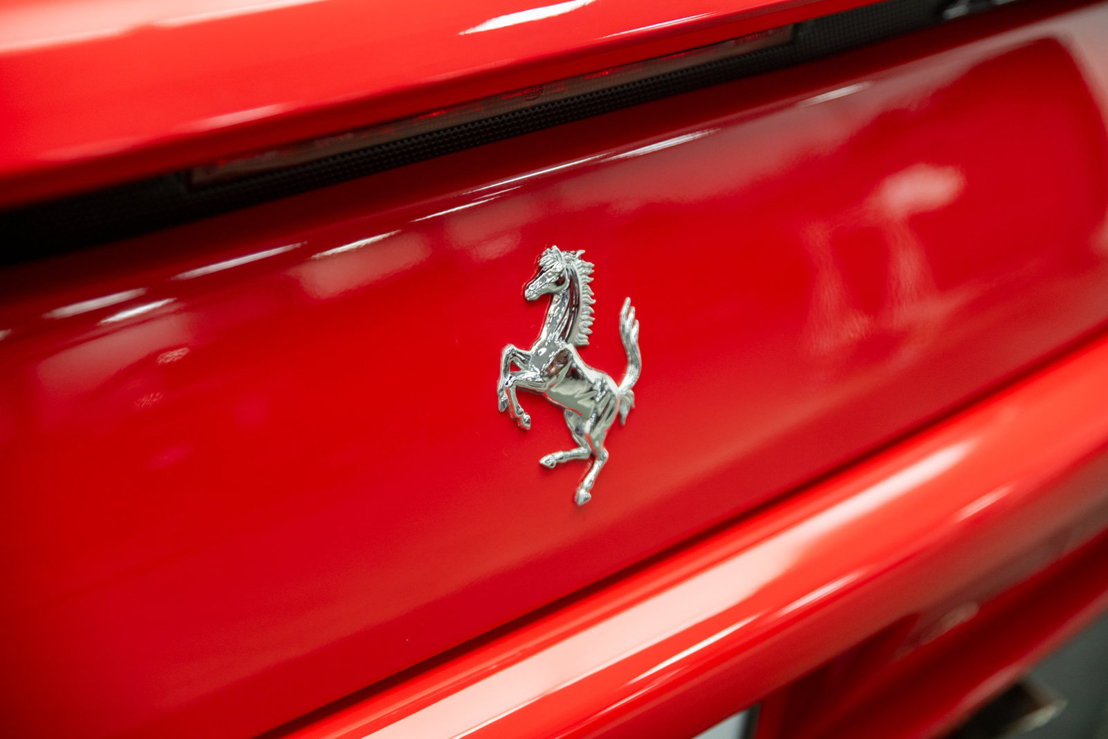 Used 1995 Ferrari F355 Berlinetta RWD image 32