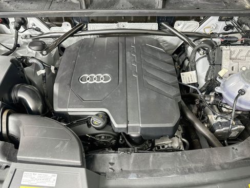 Used 2025 Audi Q5 2.0T Premium AWD/4WD image 33