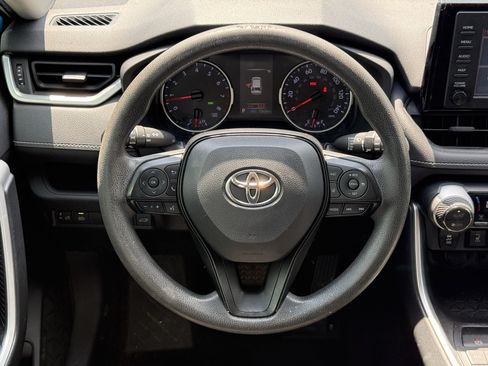 Used 2019 Toyota RAV4 XLE FWD image 15