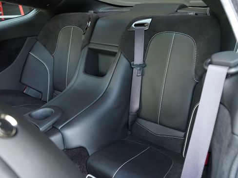 Used 2015 Aston Martin Vanquish Coupe RWD image 21
