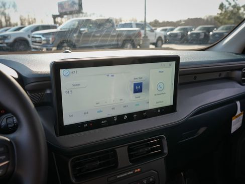 New 2026 Ford Maverick XL w/ Equipment Group 101A image 23