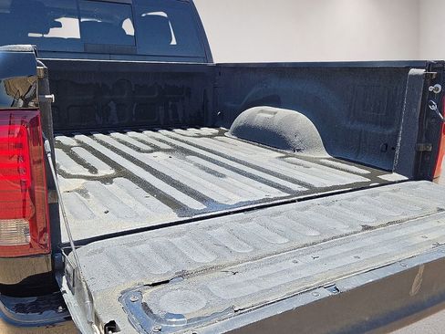 Used 2015 RAM 2500 Laramie AWD/4WD image 13