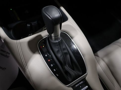 Used 2025 Honda HR-V EX-L image 33