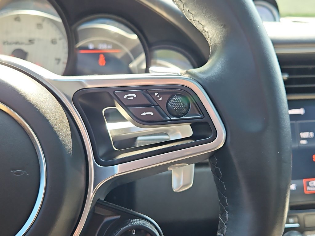 Used 2019 Porsche 911 Turbo S AWD/4WD image 28