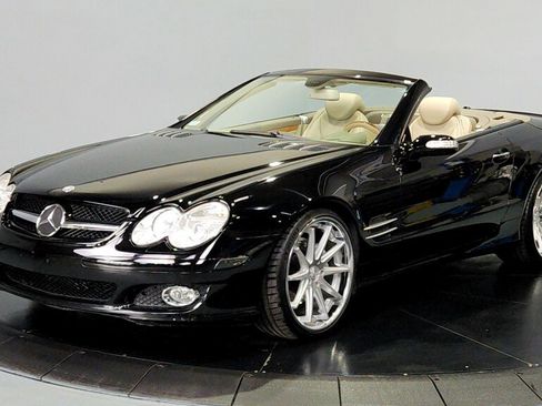 Used 2007 Mercedes-Benz SL 550 image 3