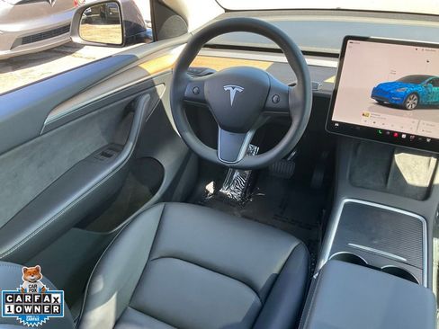 Used 2023 Tesla Model Y Long Range image 42